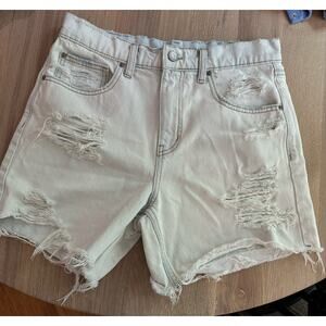 Women’s BDG Urban Outfitters Dropped Waist Destroy Short Distressed Jeans 26
